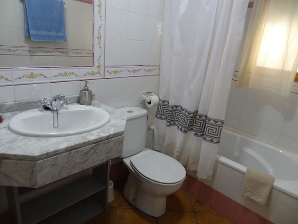 Imagen de la habitación del Hotel La Casa Del Carrebaix. Foto 2