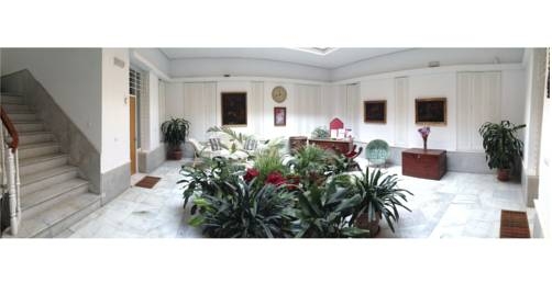 Imagen general del Hotel La Casa Del Conde De Gelves Apartments. Foto 4