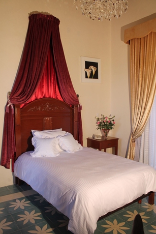 Imagen de la habitación del Hotel La Casa Del Marques De Comillas. Foto 8