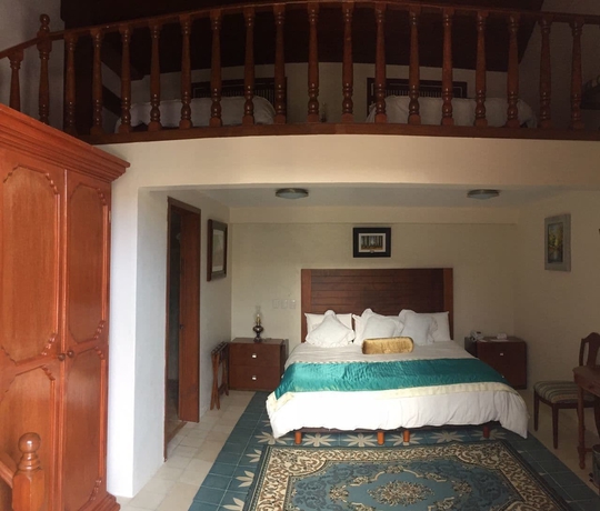 Imagen de la habitación del Hotel La Casa Del Marques De Comillas. Foto 9