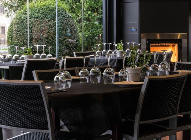 Imagen del bar/restaurante del Hotel La Casa Del Patrón. Foto 2