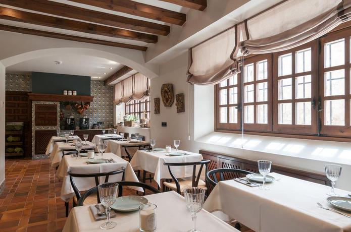 Imagen del bar/restaurante del Hotel La Casa Del Presidente. Foto 3