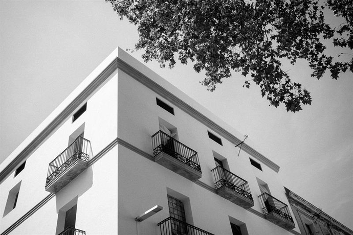 Imagen general del Hotel La Casa Del Sol. Foto 14