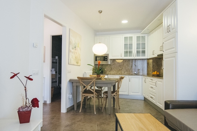 Imagen de la habitación del Hotel La Casa Dels Abeuradors. Foto 17