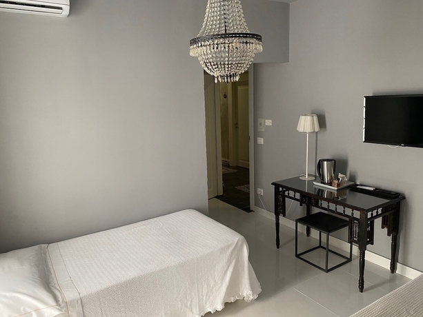 Imagen de la habitación del Hotel La Casa E Il Mare. Foto 5