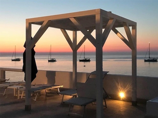 Imagen de la habitación del Hotel La Casa E Il Mare. Foto 8