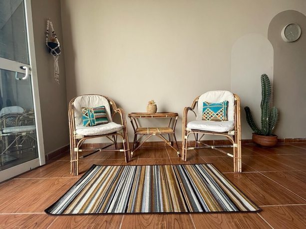 Imagen de los interiores del Hotel La Casa Guest House. Foto 16