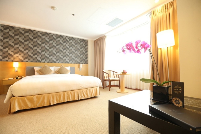 Imagen de la habitación del Hotel La Casa Hanoi. Foto 4