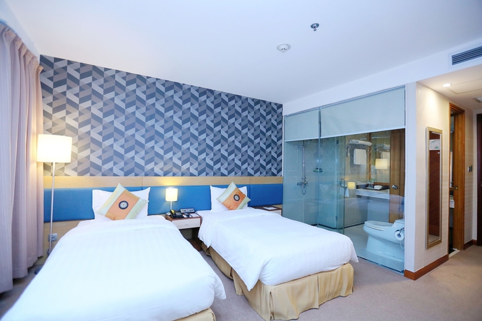 Imagen de la habitación del Hotel La Casa Hanoi. Foto 8