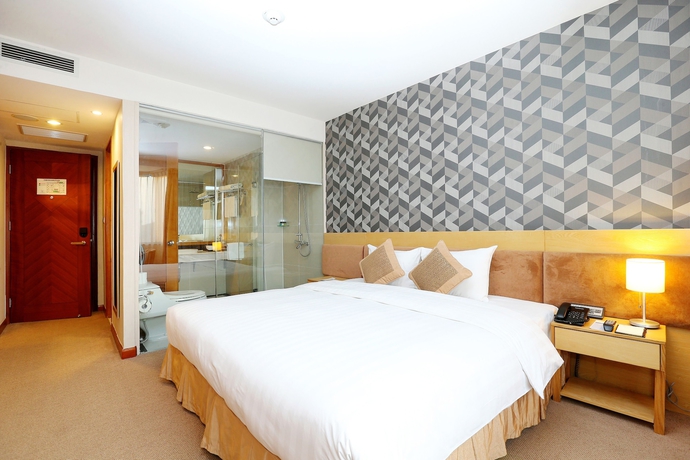 Imagen de la habitación del Hotel La Casa Hanoi. Foto 10