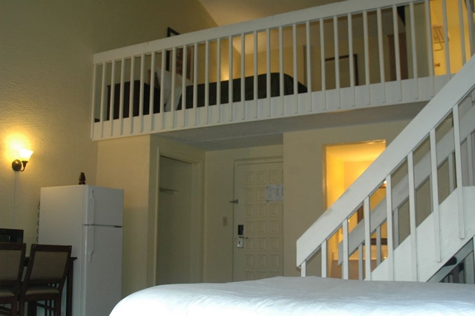 Imagen de la habitación del Hotel La Casa Inn & Suites. Foto 7