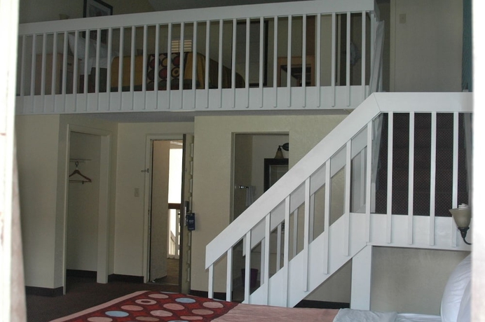 Imagen de la habitación del Hotel La Casa Inn & Suites. Foto 17