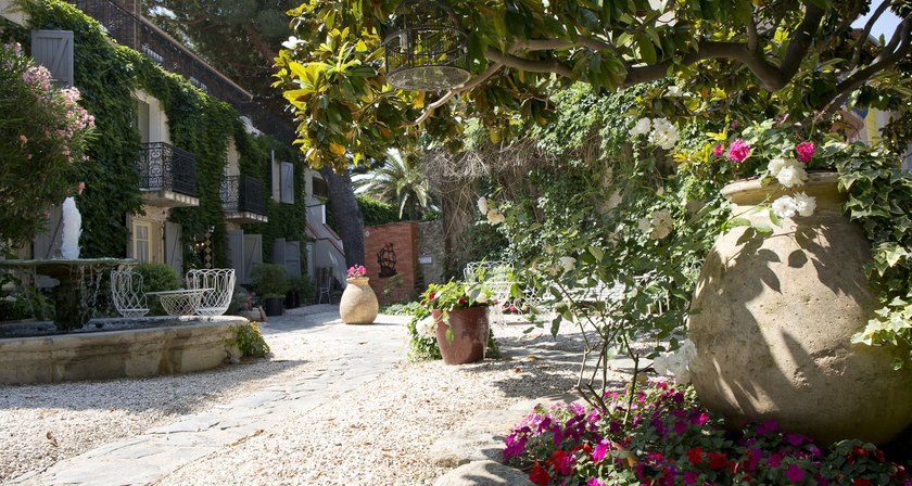 Imagen de los exteriores del Hotel La Casa Païral. Foto 14