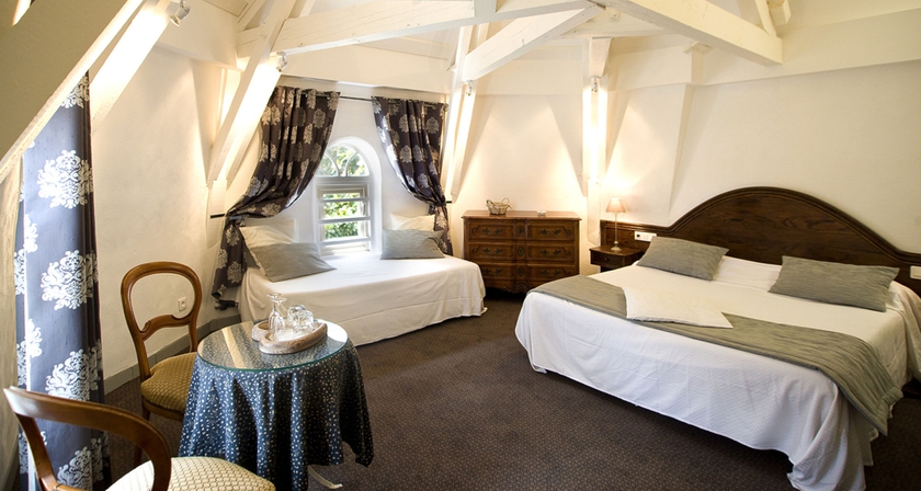 Imagen de la habitación del Hotel La Casa Païral. Foto 13