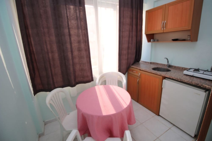 Imagen de la habitación del Hotel La Casa Pansiyon. Foto 11