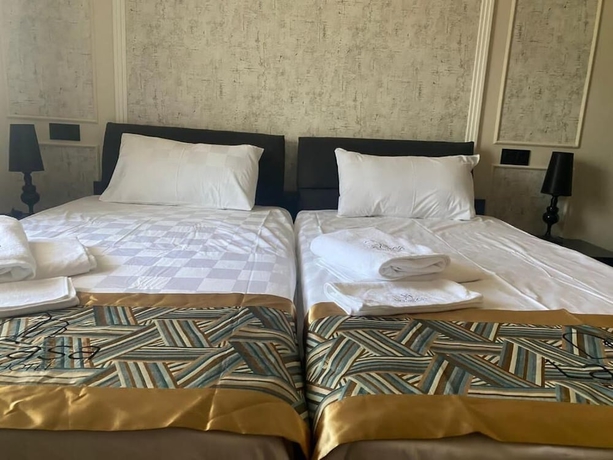 Imagen de la habitación del Hotel La Casa Yerevan. Foto 8