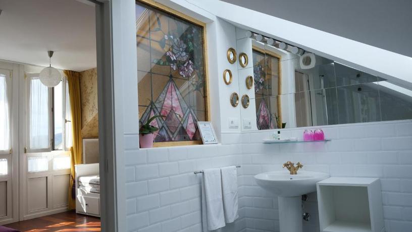 Imagen general del Hotel La Casa de Las Camelias. Foto 15