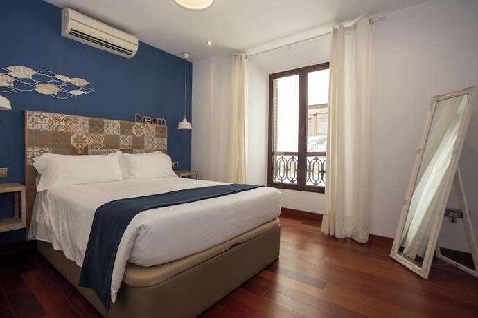Imagen de la habitación del Hotel La Casa de la Alameda. Foto 3