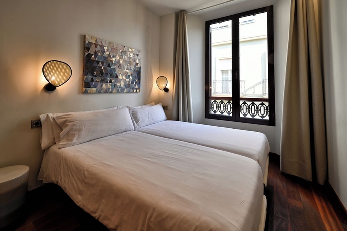 Imagen de la habitación del Hotel La Casa de la Alameda. Foto 5