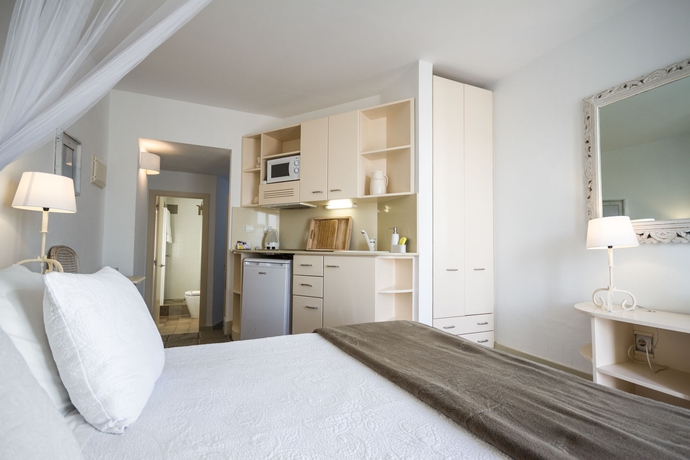 Imagen de la habitación del Hotel La Casa de la Favorita. Foto 8