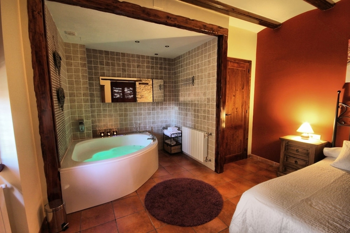 Imagen de la habitación del Hotel La Casa del Mercat. Foto 7