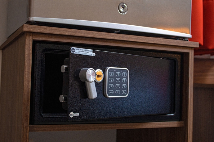 Imagen de la habitación del Hotel La Casa del Reloj - Zona de Hospitales. Foto 4