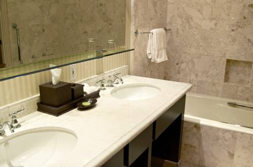 Imagen de la habitación del Hotel La Casa del Zorro. Foto 6