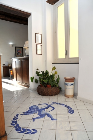 Imagen de los interiores del Hotel La Casa sul Mare. Foto 15