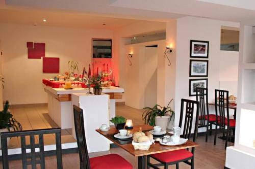 Imagen de los exteriores del Hotel La Cascada, Bredene. Foto 6