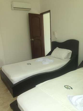 Imagen de la habitación del Hotel La Cascada Cristalina. Foto 4
