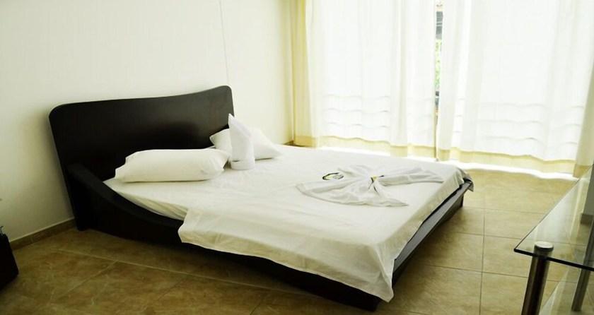 Imagen de la habitación del Hotel La Cascada Cristalina. Foto 5