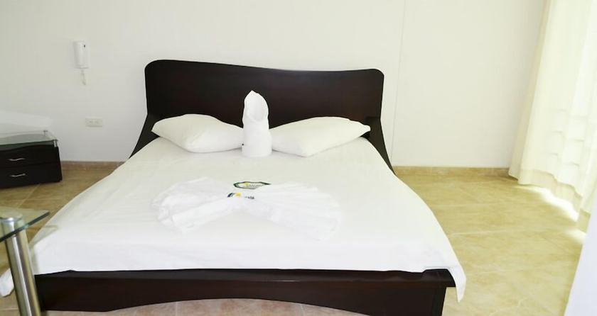Imagen de la habitación del Hotel La Cascada Cristalina. Foto 17