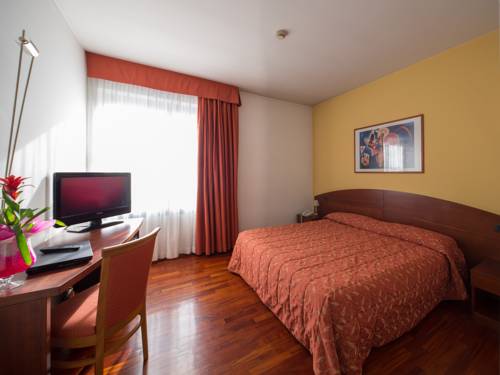 Imagen de la habitación del Hotel La Cascata. Foto 3