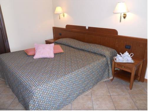 Imagen de la habitación del Hotel La Cascina Di Villa Due. Foto 6