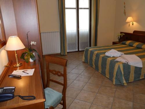 Imagen de la habitación del Hotel La Cascina Di Villa Due. Foto 8