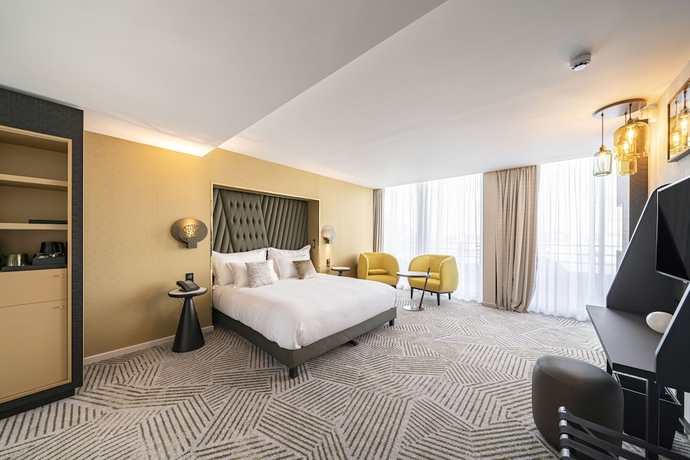 Imagen de la habitación del Hotel La Caserne Chanzy Hotel and Spa, Autograph Collection. Foto 12