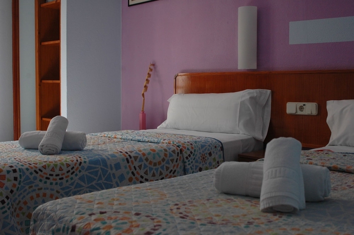 Imagen de la habitación del Hotel La Casita. Foto 10