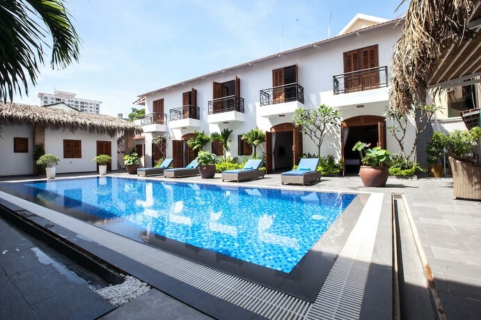 Imagen general del Hotel La Casita Saigon. Foto 13