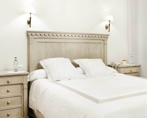 Imagen de la habitación del Hotel La Casona De Amandi. Foto 5
