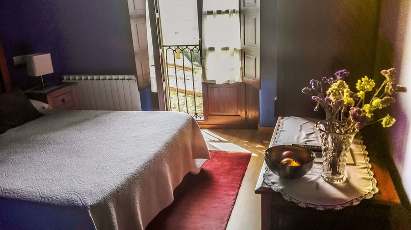 Imagen de la habitación del Hotel La Casona De Tresgrandas. Foto 6