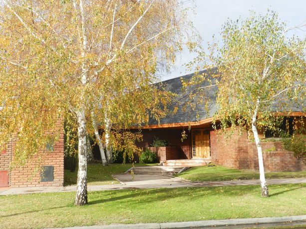 Imagen de los exteriores del Hotel La Casona Del Rio, NEUQUEN. Foto 15