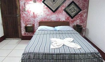 Imagen de la habitación del Hotel La Casona, Iquitos. Foto 9