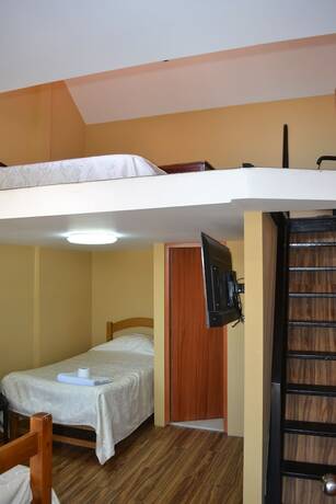 Imagen de la habitación del Hotel La Casona Recoleta. Foto 11