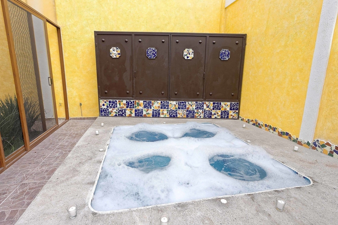 Imagen de la piscina del Hotel La Casona Tequisquiapan and Spa. Foto 15