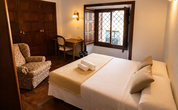 Imagen de la habitación del Hotel La Casona de Arona. Foto 10