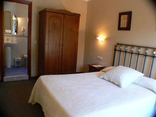 Imagen de la habitación del Hotel La Casona de Cardes. Foto 6