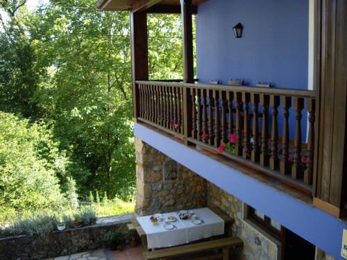 Imagen de la habitación del Hotel La Casona de Cardes. Foto 9