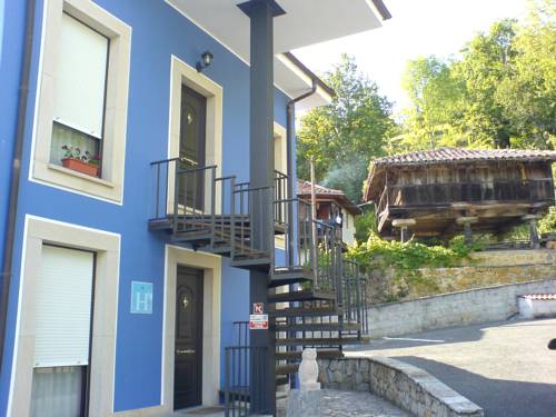 Imagen de la habitación del Hotel La Casona de Cardes. Foto 10