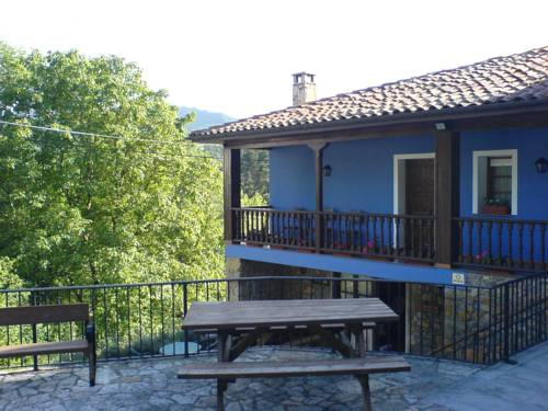 Imagen de la habitación del Hotel La Casona de Cardes. Foto 11