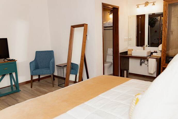 Imagen de la habitación del Hotel La Casona de Josefa. Foto 11